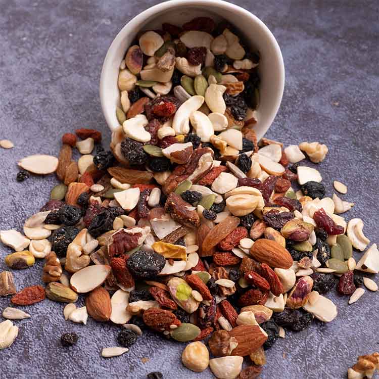 Healthy Master Vision To Serve Healthy Daily Power Booster (Hazel Nuts, Brazil Nuts, Almonds, Walnuts, Blue Berry), 300 gm